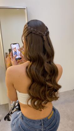 Vídeo do Instagram de Hairbyamal • 21 de outubro de 2022 às 16:17 Fancy Hairstyles, Hairdo For Long Hair, Hair Stylist Life, Easy Hairstyles For Long Hair, Stylish Hair, Aesthetic Hair, Prom Hair, Pretty Hairstyles, Hair Looks