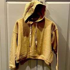 Great With Jeans Or Leggings.Roomy Sized Extra Small Hooded Waffle Knit Loungewear Hoodie, Waffle Knit Hoodie For Loungewear, Casual Ribbed Hoodie Top, Casual Waffle Knit Hoodie, Casual Waffle Knit Hooded Hoodie, Casual Hooded Waffle Knit Top, Style Sweatshirt, Tan Color, Modern Style