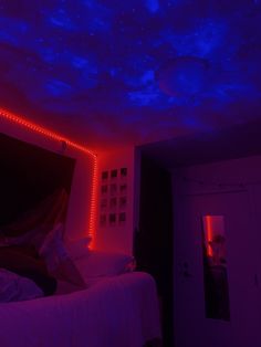 College dorm with lights cute blue red purple aesthetic Led Lights Dorm Room Aesthetic, Led Light Dorm Room, College Dorm Room Ideas Led Lights, College Dorm Led Lights, Led Dorm Room Ideas, Dorm Led Lights, Classroom Led Lights, Dorm Room Ideas Led Lights