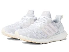 adidas Running Ultraboost 5.0 - Women's Shoes : Dash Grey/White/Almost Pink : Give your best performance when you train with adidas Running Ultraboost 5.0. Textile and synthetic upper. Textile lining and insole. Removable insole. Sock-like fit. Fitcounter heel counter. Lace closure. Pull tab. Brand tag at the tongue. Synthetic sole. Imported. Measurements: Weight: 10 oz Product measurements were taken using size 8.5, width B - Medium. Please note that measurements may vary by size. Weight of foo Adidas Alpha Boost, Adidas Boost Women, Grey Tennis Shoes, Silver Sneakers, Best Walking Shoes, Adidas Running Shoes, Adidas Ultraboost, Womens Golf Shoes, Purple Shoes