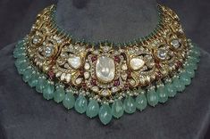 Victorian Jewelry Necklace, Punjabi Jewellery, Fusion Jewellery, Mughal Jewelry, Polki Sets, Stone Jewellery Designs, Bridal Necklace Designs, Bridal Jewelery