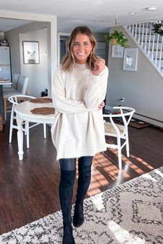 28 Coast Boutique has THE best sweaters for the season! They are SO cozy and comfy! Casual Nye Outfit, Best Sweaters, Midsize Outfits, Nye Outfits, Future Outfit, Europe Fashion, Outfit Inspo Fall, Business Casual Outfits, Work Attire