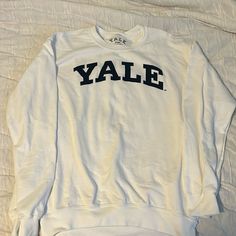 Never Worn Small White Spring College Sweatshirt, White Spring Sweatshirt For College, White Sweatshirt For College In Spring, Yale Sweater, Yale Crewneck, Women's Coats And Jackets, Coats And Jackets, Women's Coats, Coats Jackets Women