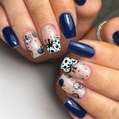 From short acrylic nails, light blue acrylic nails to dark blue acrylic nails, there are lots of inspirations that will suit everyone’s mood. Dark Blue Acrylic Nails, Blue Halloween, Cute Nail Colors, Thanksgiving Nail, Weak Nails, Pumpkin Nails, Blue Acrylic Nails