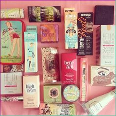 Diversos produtos da Benefi! High Beam Benefit, Blue Eyeshadow, Minimize Pores, Benefit Cosmetics, Funky Fashion, Liquid Eyeliner, Black Magic, Makeup Trends, Beauty Trends