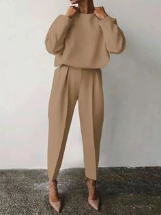 2023 Autumn Women's Suit Long Pants Keep Warm Suits Winter Lady Clothes
#ad Robes Glamour, Jumpsuit Casual, Beige Outfit, Elegante Casual, Urban Looks, Pants Suit, Casual Suit, Looks Style, Long Sleeve Casual