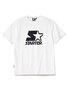 This is a trendy and unique t-shirt by STARTER that is made out of high quality and sturdy material. With distinctive mood of the design and comfortable wear, you can style it for your casual daily outfit.- Woven logo labels detail- Round ribbed neckline- Logo artwork print on the front Streetwear Cotton T-shirt With Logo, Casual Short Sleeve T-shirt With Star Logo, Trendy Streetwear T-shirt With Logo, Trendy Logo T-shirt For Streetwear, Urban Cotton Top With Logo, Casual Tops With Star Logo And Relaxed Fit, Casual T-shirt With Star Logo For Streetwear, Casual Tops With Star Logo For Streetwear, Relaxed Fit Tops With Star Logo For Streetwear