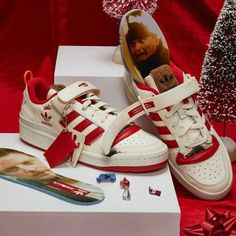 Brand New Authentic Some Box Can Be Slightly Damaged Kevin Mccallister, Forum Low, Cheap Sneakers, Adidas Forum, Men's Athletic Shoes, Art Studio At Home, Blue Ivy, Home Building Design, Red Sneakers