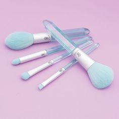 Moda Brush Mythical 5pc Airy Aquamarine Crystal Makeup Brush Set, Includes - Powder, Radiance, Shadow, And Angle Eyeliner Brushes : Target Cute Makeup Brushes Set, Angle Eyeliner, Cute Makeup Brushes, Eyes Care, Makeup Brush Sets, Crystal Makeup, Makeup Accesories, Makeup Brush Kit, Makeup Idea