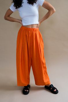 Toit Volant Radio seersucker pants in burnt orange flame. PS-RAD-LINCTN-FLA PIPE AND ROW Baby Tank, Sophie Buhai, Seersucker Pants, Denim Hat, Caicos Islands, British Indian, Turks And Caicos Islands, Ethiopia, Sweater Skirt