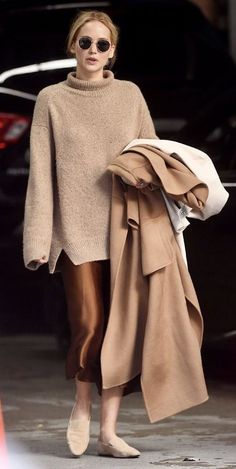 Casual Chique Stijl, Minimalist Moda, Look Zara, Chique Outfits, Beige Outfit, Winter Mode