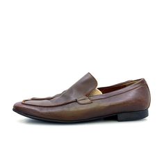 Expertly crafted Faconnable leather driving shoes, size 10.5D, in a rich brown hue. These loafers have been gently worn, adding a unique character and comfort to the leather. The perfect blend of style with a touch of relaxation for any driving enthusiast. Brown Formal Slip-ons, Formal Brown Slip-on Shoes, Formal Brown Slip-ons, Business Brown Slip-ons With Leather Lining, Brown Slip-on Loafers With Plain Toe, Masculine Brown Slip-on Leather Shoes, Brown Slip-on Dress Shoes For Business, Brown Business Slip-ons With Leather Lining, Business Brown Leather-lined Slip-ons