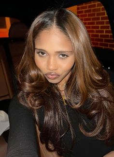 Off Middle Part Hairstyles, Honey Brown On Black Women, Kirah Ominique Hair, Brown On Brown Hair, Natural Hair Color Dye Ideas Black Women, Honey Blonde Ginger, Black Women Honey Brown Hair, Cow Lick Hair, Brown Hair Grown Out Roots