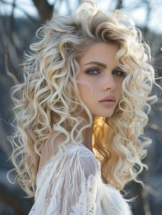 #CurlyHair #HairStyle #CurlyHairStyle #WomenHairStyle #WomenCurlyHair #WomenCurlyHairStyle Layered Curly Hairstyles, Hairstyles For Women Easy, Trendy Curly Hairstyles, Hair Styles Natural, Best Curly Hairstyles, Easy Curly Hair, Hairstyles 2024, Blonde Curly Hair, Balayage Blonde