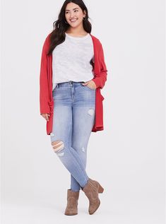 Fashion Outfits Plus Size, Boot Outfits, Kings Cross, Women Ideas, Plus Size Womens Clothing, Plus Size Jeans, Cropped Denim, High Jeans, Stretch Jeans