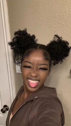 Era Hairstyles, Natural Hairstyle Ideas, Gel Hairstyles, Natural Girls, Cute Natural Hairstyles, Beautiful Black Hair, Short Hair Black, Quick Natural Hair Styles, Natural Hairstyle