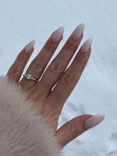 Milky Nails, Casual Nails, Classy Acrylic Nails, Oval Nails, Neutral Nails, Elegant Nails, Fire Nails, Classy Nails, Dream Nails