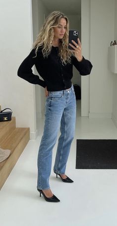 Anouk Yve Style, Architect Vibes, Anouk Yve, Closet Collection, Work Fits, Fall Fashions, Winter 23, Sophisticated Outfits, Office Outfit