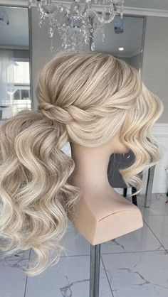 Hair For Prom Ponytail, Long Pony Updo Wedding, Wedding Pony Hairstyles, Country Bridal Hairstyles, Wedding Long Blonde Hair, Wedding Hairstyles Pony, Big Updos For Long Hair, Wedding Hair Styles With Extensions, Wedding Hairstyles For Long Hair Pony