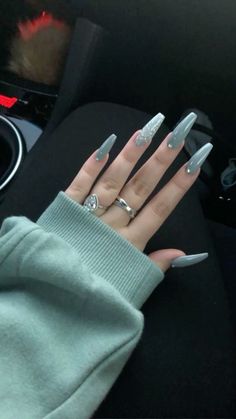 #nails #fall #fallrecipes Glamour Nails, Glow Nails, Bling Acrylic Nails, Square Acrylic Nails, Classy Nails, Pretty Acrylic Nails, Short Acrylic Nails