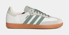 Travis Scott Clothing, Adidas Samba Outfit Women, Adidas Samba Women, Clean White Leather, Elegant Sneakers, Adidas Samba Outfit, Samba Shoes, Samba Outfit, Yellow Nikes