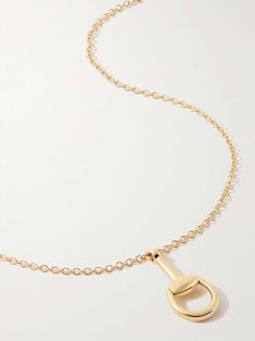 Gucci Luxury Necklace With Adjustable Chain, Gucci Necklace With Adjustable Chain For Gift, Classic Silver Gucci Necklaces, Gucci Tarnish Resistant Gold Jewelry, Gucci Classic Pendant Jewelry, Classic Gucci White Gold Necklace, Elegant Gucci Tarnish Resistant Jewelry, Elegant Gucci Chain Necklace, Classic Gucci Pendant Jewelry