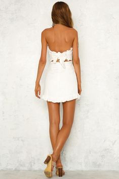 Broken Clocks Dress White-Hey Shelly Fitted White Mini Dress With Tie Back, White Stretch Dress With Tie Back, White Casual Mini Dress With Back Zipper, Casual White Mini Dress With Back Zipper, White Mini Dress With Back Zipper For Beach, White Dress With Back Zipper For Day Out, Fitted Cotton Backless Mini Dress, White Backless Cotton Mini Dress, Fitted Beach Dress With Back Zipper