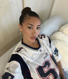 Jersey Outfit, Football Jersey, Fashion Killa, Girly Girl, Hair Looks, Cute Hairstyles