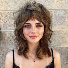 Layered Shag Haircut, Shag Haircut Ideas, Layered Shag, Medium Shaggy Hairstyles, Choppy Haircuts, Thick Hair Styles Medium, Shaggy Haircuts