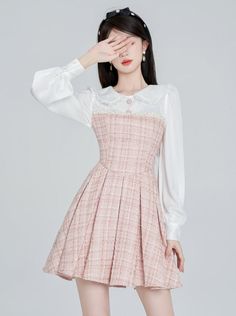 ❤︎French doll color tweed dress❤︎ Casual Striped Shirt, Mode Kawaii, Clueless Outfits, Cute Dress Outfits, Korean Fashion Dress, Kawaii Fashion Outfits, Mode Kpop, Pink M, Tweed Dress