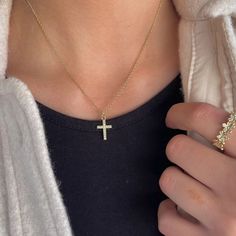 This crystal cross necklace is a classic! Perfect gift for a special occasion and can be worn on the daily as it is waterproof! Details: 16 inch chain Stainless steel Made in the USA Silver Cross Necklace Domond, Everyday Tarnish Resistant Cross Necklace, Everyday Tarnish-resistant Cross Necklace, Everyday Cross Jewelry With Adjustable Chain, Everyday Cross Necklace With Clavicle Chain, Everyday Clavicle Chain Cross Necklace, Everyday Cross Pendant Charm Necklace, Adjustable Cross Jewelry For Everyday, Everyday Cross Charm Necklace With Adjustable Chain