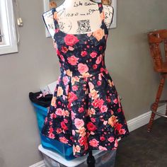 Nwt, Black, Red, Olive Colors, Size M, Midi Dress, Sits Above The Knee And I'm 5'2", Beautiful Rose Dress, When I Bought The Loop For The Clasp Was Coming Off So I Attached It On Better. Hand Wash Only. Shell 94% Polyester 6% Spandex Liner 100% Spandex Pt 2 Pt 15inch Length 32inch Waist 14inch Forever 21 Floral Print Party Mini Dress, Forever 21 Floral Print Dress For Night Out, Forever 21 Fitted Floral Print Mini Dress, Black Strapless Maxi Dress, Floral Babydoll Dress, Black Overalls, Royal Blue Dress, Spaghetti Strap Mini Dress, White Halter Maxi Dress