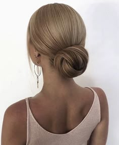 Low Bun Wedding Hair, Bridal Hair Buns, Sleek Updo, Bridesmaid Hair Makeup, Bridal Hair Updo, Slick Hairstyles