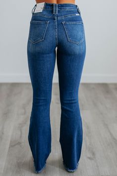 Details: Austin KanCan Jeans High Rise No Distressing Fading/Whiskering Raw Edge Frayed Hems Bootcut Leg Zip Fly Button Closure Good Stretch Available in Dark Wash Rise: 10" Inseam: 31.5" Material: 75% Cotton, 23% Tencel, and 2% Spandex We are recommending true to size! Bootcut Outfit, Kancan Jeans, Comfy Sandals, Stylish Sandals, Stylish Boots, Teen Clothing, Comfortable Flats, Summer Fits, Clothes Style