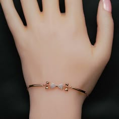 Bow Tie Design, Jewelry Necklace Simple, Gold Pearl Bracelet, Dainty Gold Bracelet, Antique Jewellery Designs, Womens Bangles