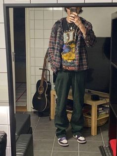 . Fashion: #fashion, #style, #outfitinspiration, #beauty # cut outfits #falling outfits # river outfits Loser Outfits Men, Lazy Masc Outfits, Men Fashion Grunge, 90 Grunge Outfits Men, Oversized Masc Outfit, Mens Grunge Style, Light Grunge Outfits Men, Downtown Male Outfits, Indie Grunge Aesthetic Outfits Men