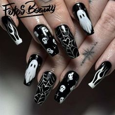 Nail Art Halloween, Skull Nails, Long Square Nails, Halloween Press On Nails, Star Nail Art, Moon Nails, Nagel Tips, Coffin Press On Nails, Nail Art Set