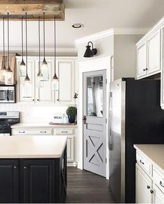 the kitchen is clean and ready to be used as an appliance for sale