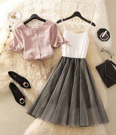 Cute two pieces dress summer dressFabric: cotton, tulleColor: pink, gray, whiteSize(cm): S, M, LS length 102 bust 92M length 102 bust 94L length 102 bust 96&ltp&gtXL length 102 bust 98&lt/p&gt&ltbr/&gt White Two-piece Summer Dress, Elegant Two-piece Dress For Summer, Spring Short Sleeve Fake Two-piece Dress, Casual Two-piece Spring Dress Set, Casual Two-piece Dress Set For Spring, White Fake Two-piece Dress For Spring, Casual Fake Two-piece Dress For Spring, Casual Short Sleeve Fake Two-piece Dress, Summer Tulle Skirt Dress With Short Sleeves