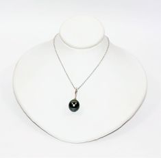 Black Tahitian Pearl 9.75mm & .01ct Diamond 18kt White Gold Pendant Women's Necklace by gemcitygems on Etsy Tahitian Pearl Necklace, Black Pearl Necklace, Tahitian Black Pearls, White Gold Pendant, Black Hills Gold, Pearl Types, Tahitian Pearls