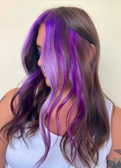 Mid Swept With Purple Highlights In Brown Hair Purple Highlights In Brown Hair, Purple And Brown Hair, Brown And Purple Hair, Dark Purple Highlights, Highlights In Brown Hair, Purple Hair Streaks, Brown Hair Styles, Short Purple Hair