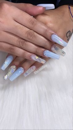 Light Blue Nails With Snowflakes, Light Blue Snowflake Nails, Light Blue Christmas Nails, Light Blue Nails Acrylic, Blue Christmas Nails Winter, Light Blue Winter Nails, Blue Snowflake Nails, Christmas Acrylics, Ice Nails