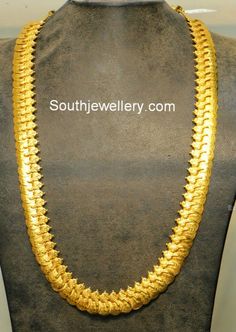 Kasu Haram, Temple Jewellery Earrings, Gold Temple Jewellery, Beautiful Gold Necklaces, Gold Necklace Indian Bridal Jewelry, Antique Bridal Jewelry, Antique Jewelry Indian, Bridal Jewelry Collection, Gold Wedding Jewelry