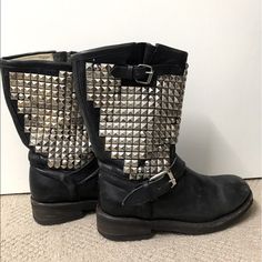 Worn But Gives Even More Distressed Look! Buckles Lose But Part Of Design. Size 39 Great Boots! Black Leather - Distressed Motorcycle Vibes Wear On Leather And Sole From Use But Look And Feel Great! As 98 Boots Woman, Ash Shoes, Biker Boots, Moto Boots, Feeling Great, Black Silver, Womens Boots, Black Leather, Boots