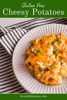 plate of cheesy potatoes topped with chopped green onions. Gluten Free Cheesy Potatoes, Cheesy Baked Potato Soup, Gluten Free Side Dish, Gluten Free Side, Low Fodmap Snacks, Fodmap Snacks, Low Fodmap Diet Recipes, Fodmap Diet Recipes, Frozen Potatoes