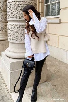 25+ Chic Leather Leggings Outfits + Best Tops to Wear Pair Them With. Leather leggings are a must-have in every woman’s wardrobe, and we're sharing the best tops to pair with them for summer, fall, spring, and winter. Learn how to style leather leggings with sweaters, blazers, sweatshirts, graphic tees, and more. Whether it’s for a night out, casual day, work, or a concert, we have faux leather leggings outfits for every occasion. Chic outfits, casual outfits, classy outfits. How To Style Leather Leggings, Style Leather Leggings, Faux Leather Leggings Outfit, Leather Leggings Outfit, Thanksgiving Outfit Ideas, Cute Thanksgiving Outfits, What To Wear Fall, Thanksgiving Outfit Women, Leather Pants Outfit