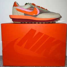 Dead Stock Nike Ldwaffle Sacai Clot Orange Blaze An Off-White Translucent And Suede Upper With Deep Red And Orange Blaze Snake-Textured Swooshes. Sacai Signature Present. Nike Sb Shane, Waffle Sacai, Nike Dunk Low Sp, Nike Low Tops, Nike Joyride, Nike Sb Stefan Janoski, Black Casual Shoes, Nike Sacai, Nike High Tops