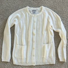 White Creamy, Beautiful Knit, Design Cardigan 100% Acrylic Size Small Never Been Worn Questions? Leave A Comment Below! Knit White Cardigan, White Knit Cardigan, Beautiful Knitting, White Cardigan, Creamy White, Sweaters & Cardigans, Fall Winter, Sweaters For Women, Dress Up