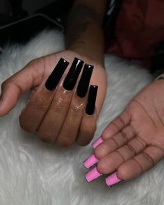 Black And Pink Nails Acrylic, Black Ombre Acrylic Nails, Black Acrylic Nails Short, Black Nail Designs Square, Black Square Acrylic Nails, Short Black Acrylic Nails