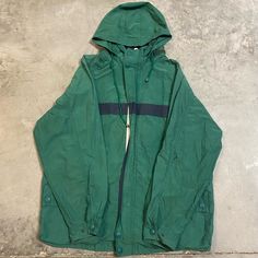 Brand: Nautica Color: Green Size: Men's Xl Condition: Gently Used - Good - Stain On Pocket - Has Not Been Treated Please Note: Color May Vary Slightly Due To Screen And Lighting. All Items, Unless Marked Nwt, Are Gently Used And May Have Signs Of Wear. Vintage Items Are 20-40 Years Old!!! We Try To Call Out Any Flaws/Imperfections In The Description. Please View All Photos For Condition And Feel Free To Message Me For More Pictures Or Measurements. Please Wash All Items Prior To Wear. Want This Sporty Cotton Parka For Outdoor Use, Sporty Green Parka, Military Style Green Cotton Windbreaker, Vintage Green Parka For Streetwear, Urban Green Cotton Windbreaker, Green Casual Windbreaker For Cold Weather, Casual Green Windbreaker For Cold Weather, Vintage Green Cotton Windbreaker, Green Cotton Parka For Outdoor Activities